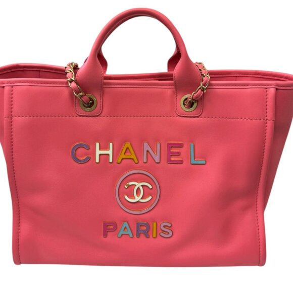 CHANEL Handbags - CHANEL